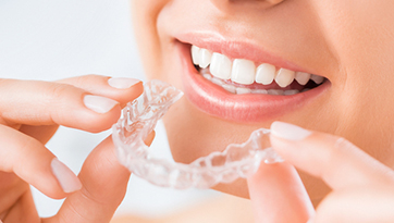 How Do Teeth Aligners Work?